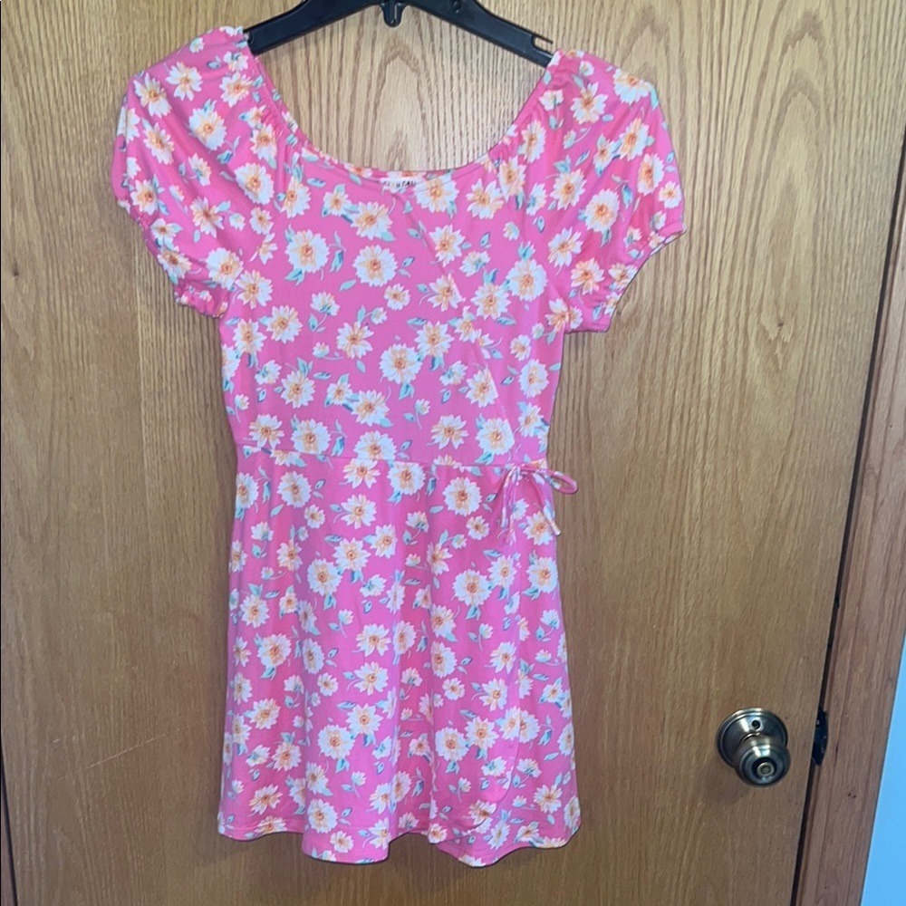 Love Glam Girl Pink Floral Print Short Sleeve Mini Dress - Sizeโ M Stitch Fix